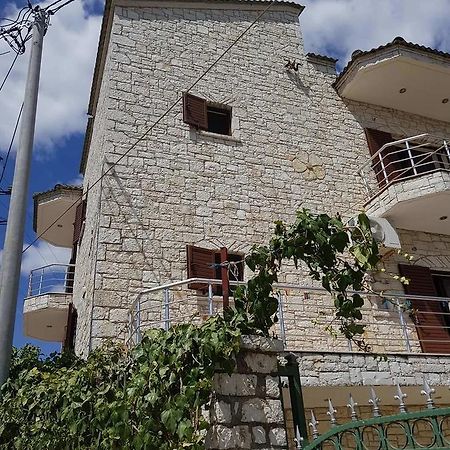 Hotel Eglent'S Tourist House Sarandë Exteriér fotografie